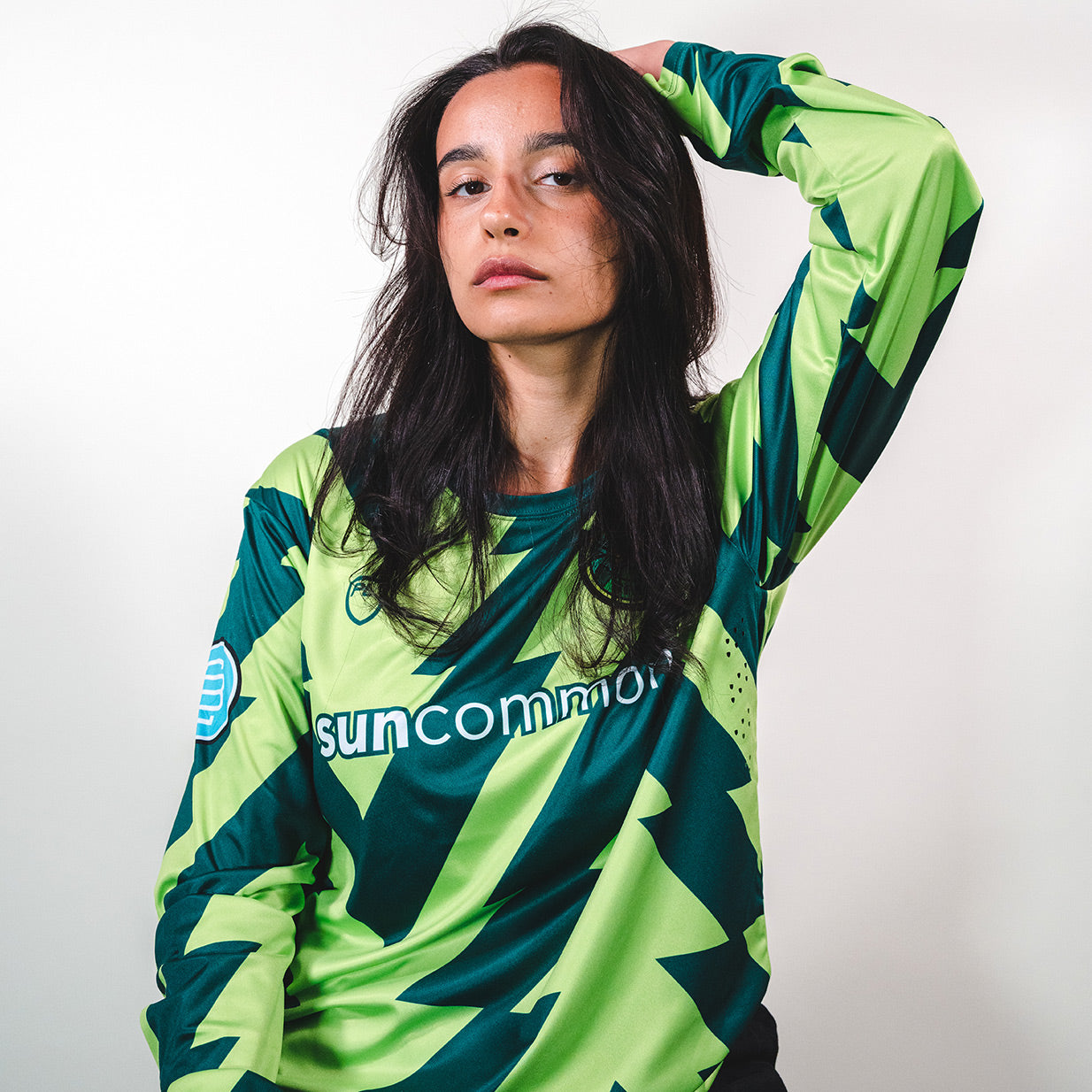 GVGV グリーン 光沢 シャツ Gildan, Short Sleeve Hi Vis T-Shirt [5000] | Hi-Viz.com